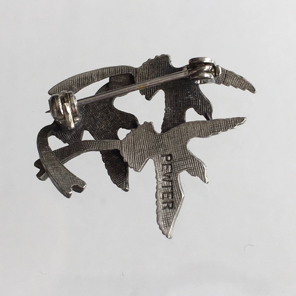 Pewter Flying Swallows Birds Brooch Lapel Pin 1” - Picture 2 of 6